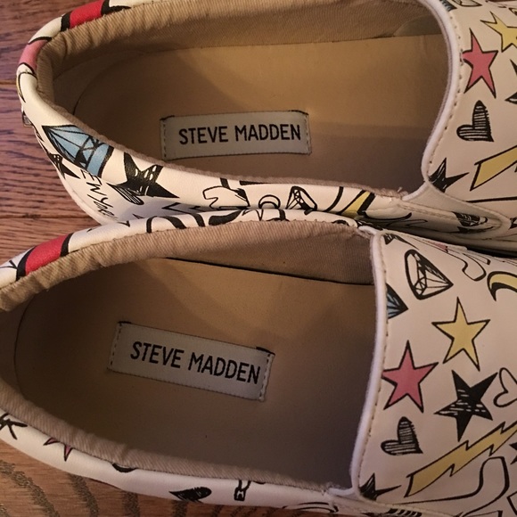 LAST PAIR NIB Steve Madden Gillian Sneakers - Picture 5 of 6